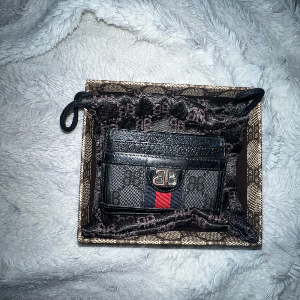 GuccixBalenciaga hacker project card holder